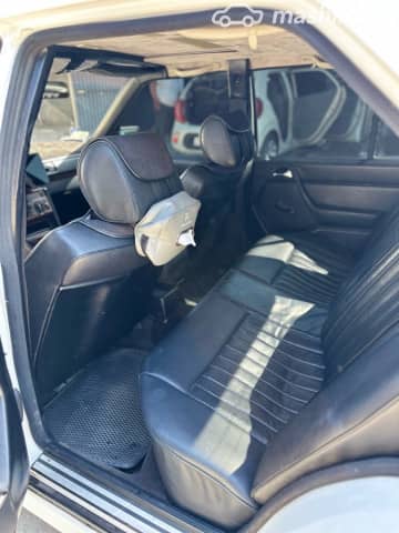 Mercedes-Benz E-Класс I (W124) 320 3.2 AT