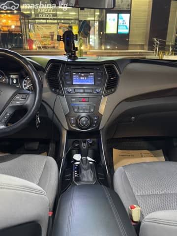 Hyundai Santa Fe III Рестайлинг 2.4 AT