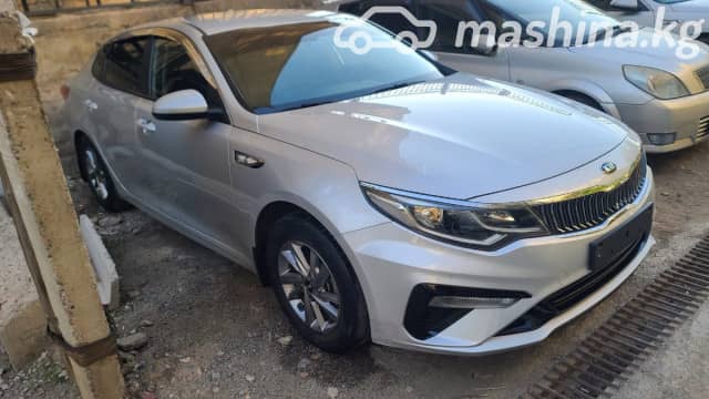 Kia K5 II 2.0 AT