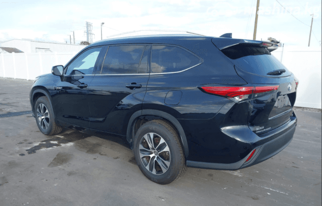 Toyota Highlander IV (U70) 2.5hyb AT