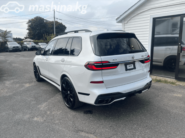 BMW X7 I (G07) Рестайлинг M60i 4.4 AT 4WD