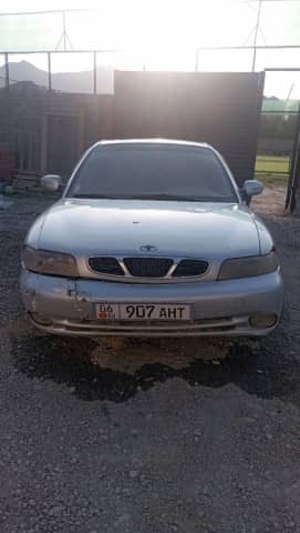 Daewoo Nubira I 1.8 MT