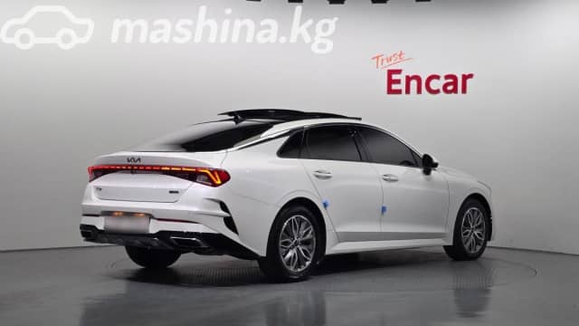 Kia K5 III 2.0hyb AT