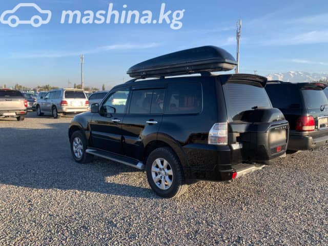 Mitsubishi Pajero IV Рестайлинг 2 3.5 AT 4WD