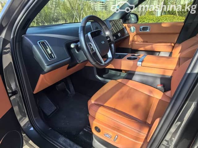 LiXiang L6 1.5hyb AT 4WD
