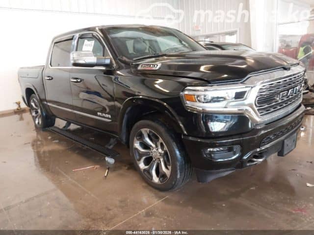 RAM 1500 V Crew Cab 3.0d AT 4WD