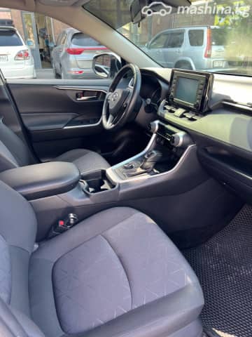 Toyota RAV4 V (XA50) 2.5hyb CVT 4WD