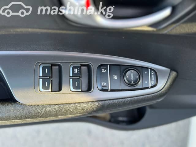 Kia K5 II 2.0 AT