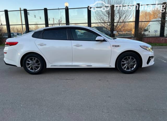 Kia K5 II 2.0 AT