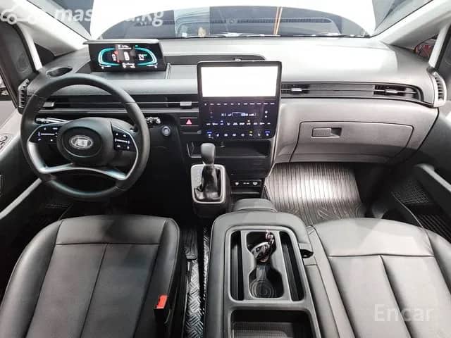 Hyundai Staria 1.6hyb AT