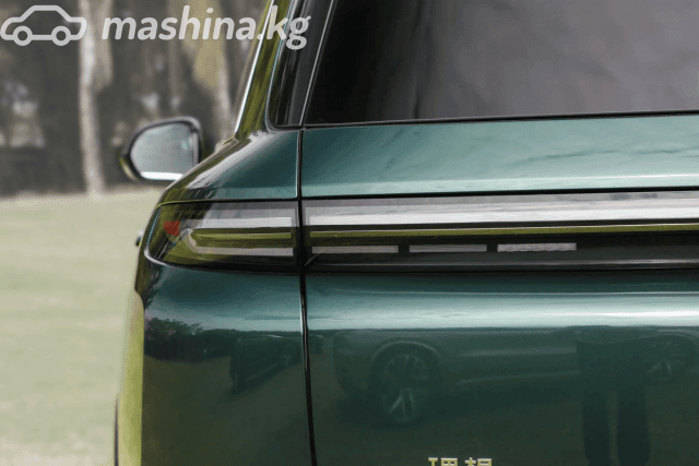 LiXiang L8 Рестайлинг 1.5hyb AT 4WD