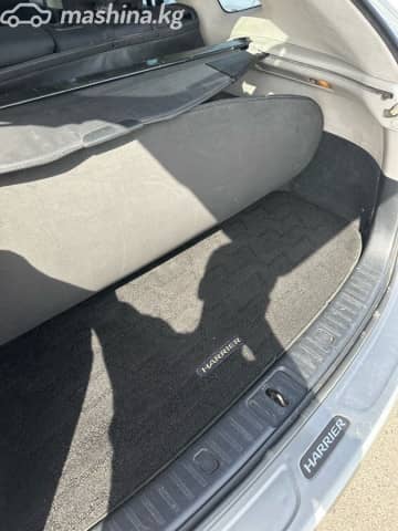 Toyota Harrier II (XU30) 2.4 AT