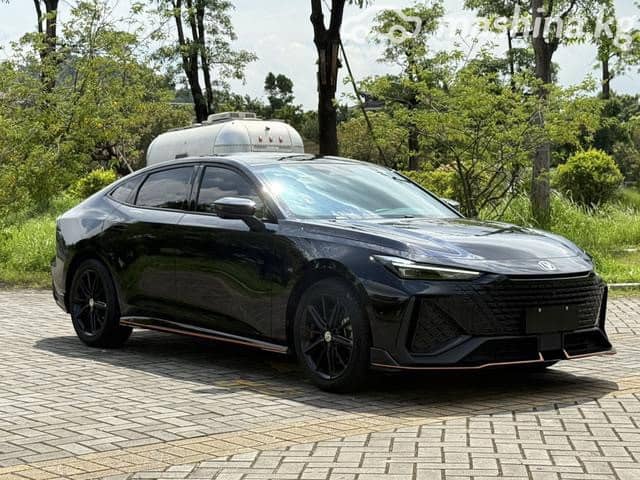 Changan UNI-V 2.0 AT