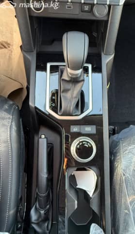 Mitsubishi L200 VI 2.4d AT 4WD