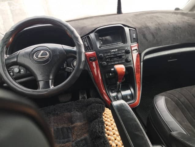 Lexus RX I 300 3.0 AT 4WD