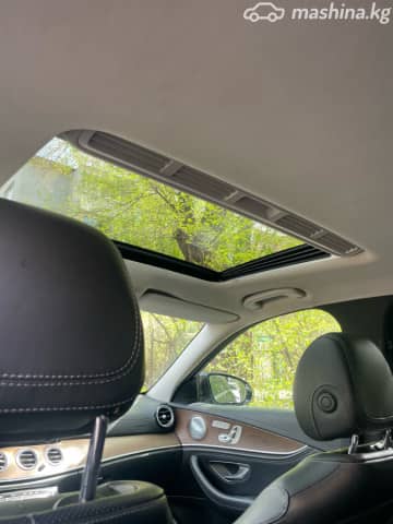 Mercedes-Benz E-Класс V (W213, S213, C238) 300 2.0 AT 4WD