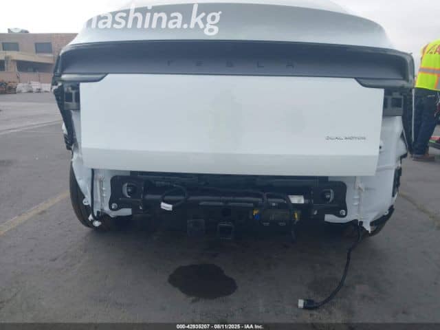 Tesla Model Y I Long Range Electro AT 4WD