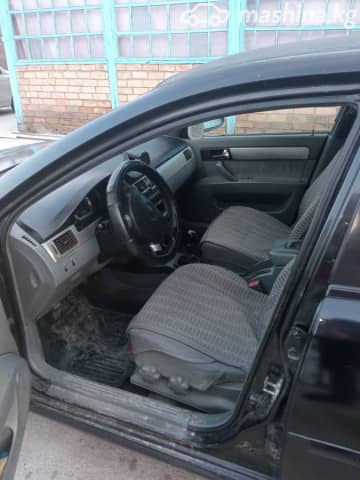 Chevrolet Lacetti 1.6 MT