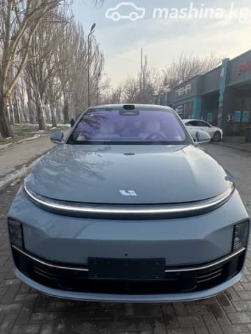 LiXiang L7 Рестайлинг 1.5hyb AT 4WD