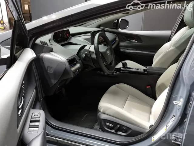 Toyota Prius V (XW60) 2.0hyb AT