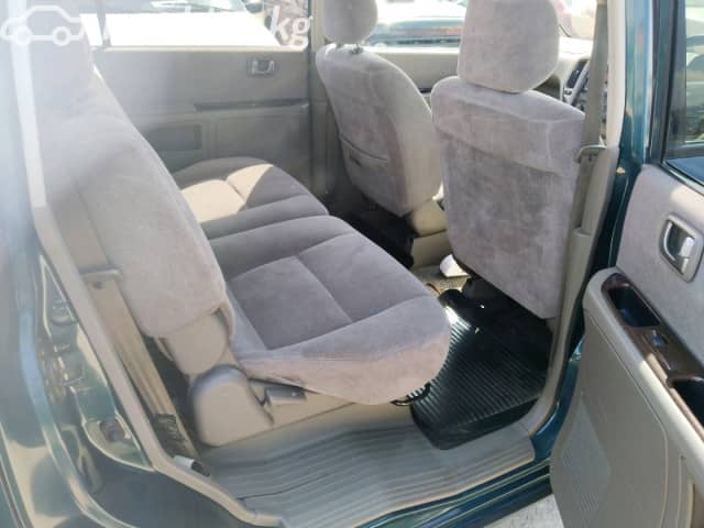 Mitsubishi Dion I 2.0 AT 4WD