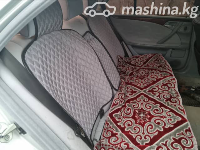 Mercedes-Benz E-Класс II (W210, S210) Рестайлинг 240 2.4 AT