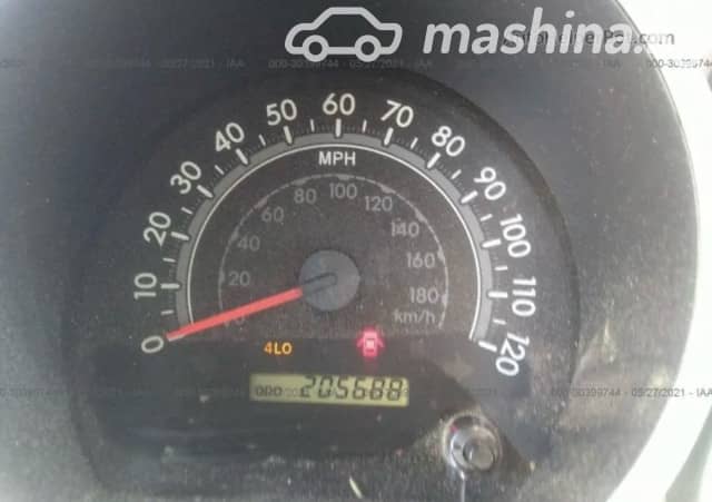Toyota Sequoia II 4.7 AT 4WD