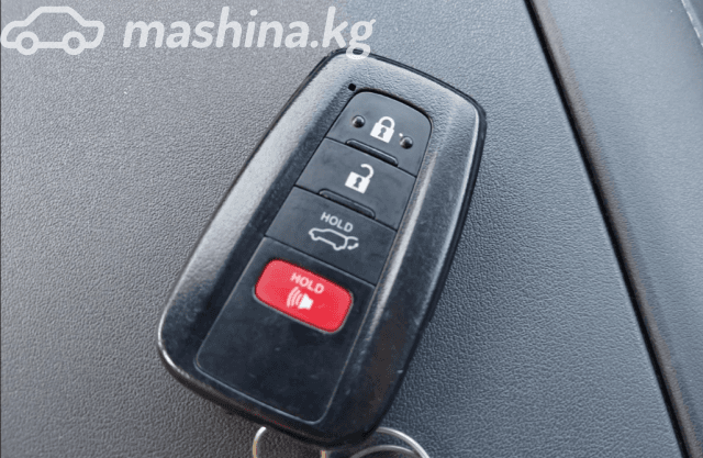 Toyota Highlander IV (U70) 2.5hyb AT