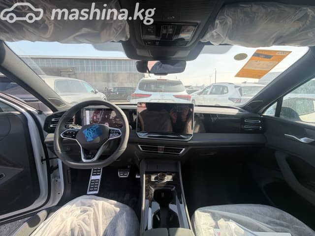 Volkswagen Tiguan III (China Market) 2.0 AMT 4WD