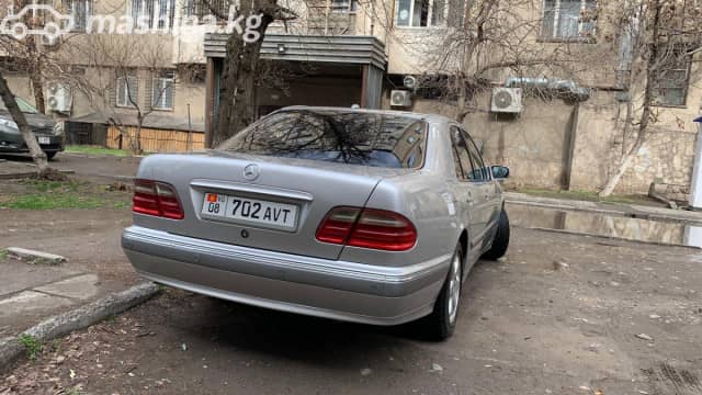 Mercedes-Benz E-Класс II (W210, S210) Рестайлинг 320 3.2 AT