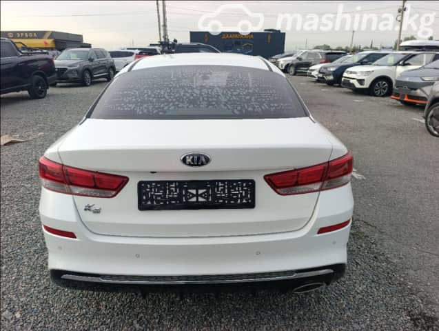 Kia K5 II 2.0 AT