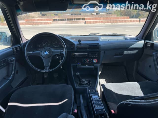 BMW 5 серии III (E34) 530i 3.0 MT