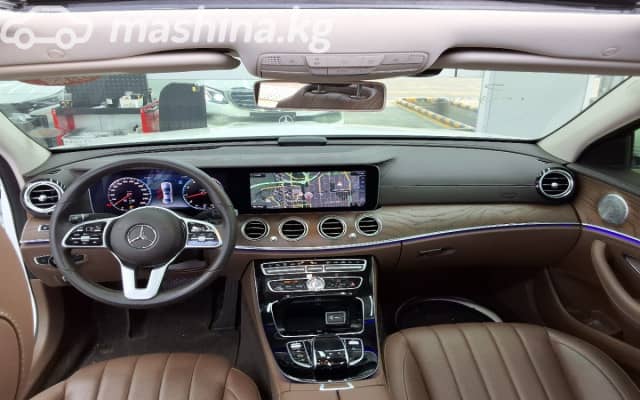 Mercedes-Benz E-Класс V (W213, S213, C238) 300 2.0 AT 4WD