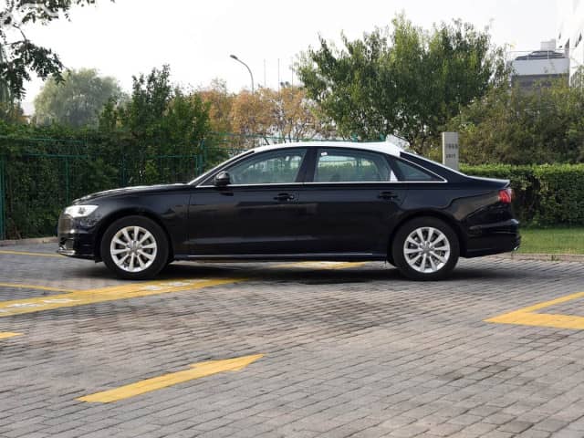 Audi A6 V (C8) Рестайлинг 45 TFSI Long 2.0 AMT 4WD