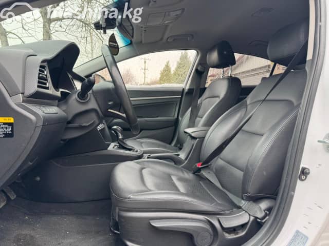 Hyundai Avante VI Рестайлинг 1.6 CVT