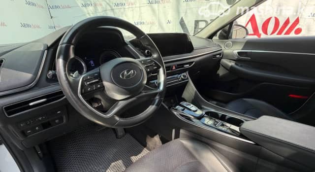 Hyundai Sonata VIII (DN8) LPi 2.0 AT