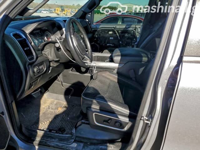 RAM 1500 V Quad Cab 5.7 AT 4WD