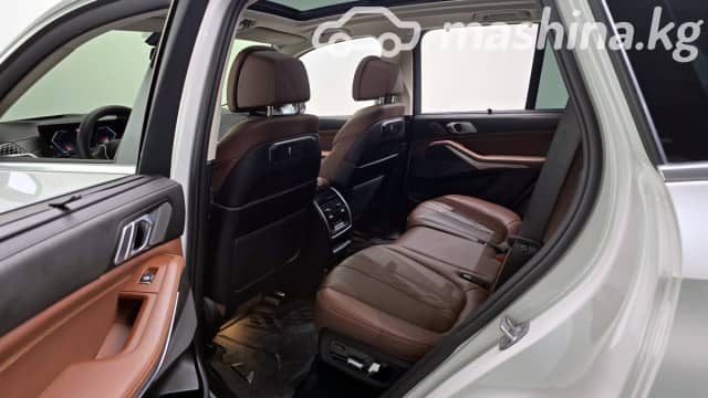 BMW X5 IV (G05/G18) Рестайлинг 40i 3.0 AT 4WD