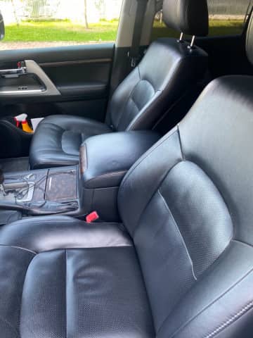 Toyota Land Cruiser 200 Series Рестайлинг 1 4.6 AT 4WD