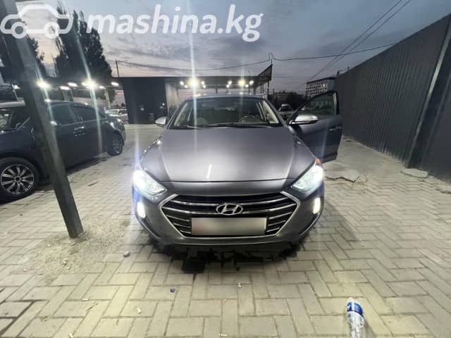 Hyundai Elantra VI (AD) 2.0 AT