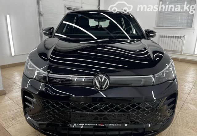 Volkswagen Tiguan III (China Market) 2.0 AMT 4WD