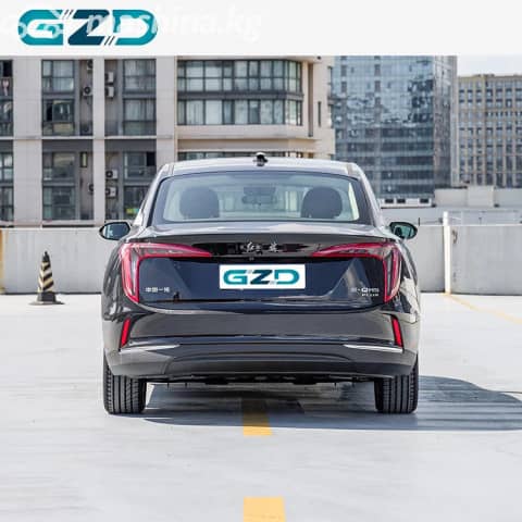 Hongqi E-QM5 54 kWh Electro AT