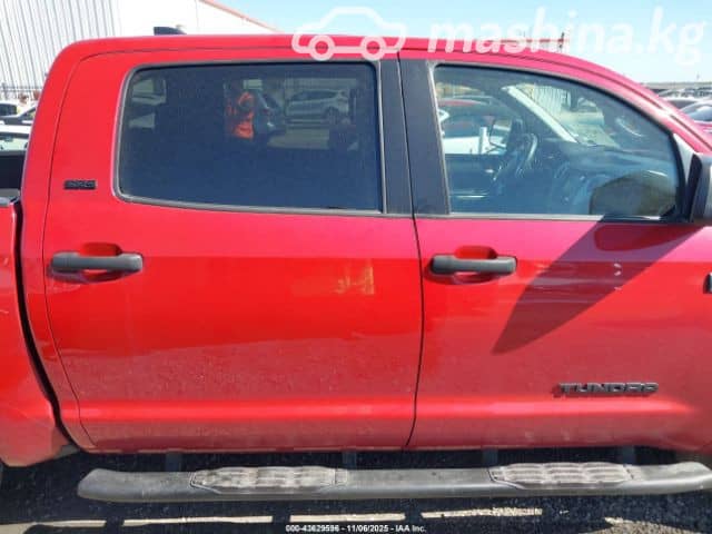 Toyota Tundra II Рестайлинг CrewMax 5.7 AT 4WD