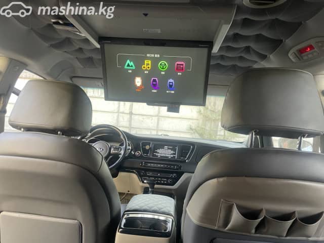 Kia Carnival III 3.3 AT