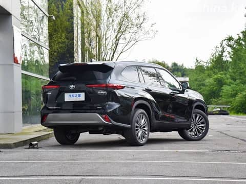 Toyota Highlander IV (U70) 2.0 AT 4WD