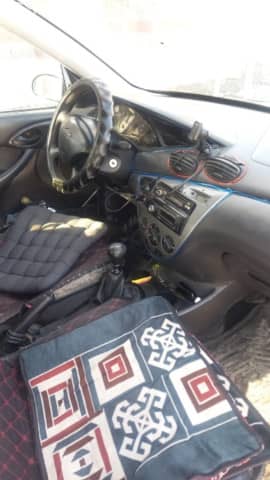 Ford Focus I Рестайлинг 1.8d MT