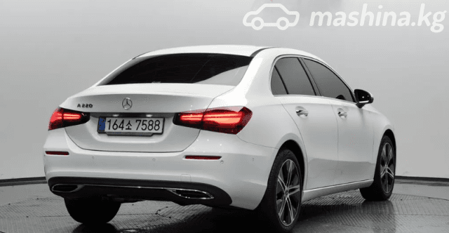 Mercedes-Benz A-Класс IV (W177) Рестайлинг 220 2.0 AMT 4WD