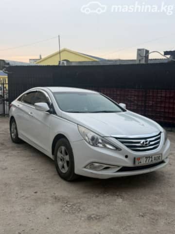 Hyundai Sonata VI (YF) 2.0 AT Газ
