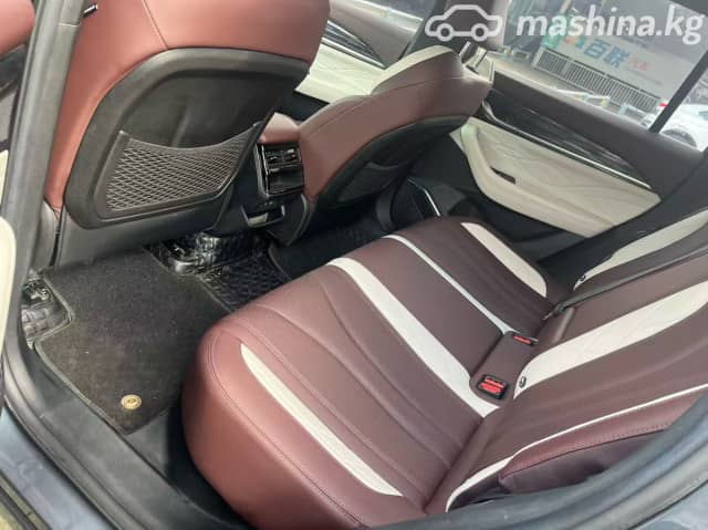 Geely Xingyue L I 2.0 AMT