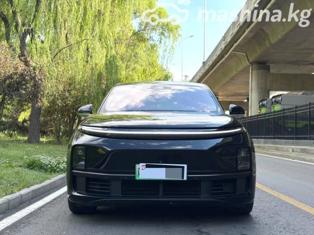 LiXiang L7 Max 1.5hyb AT 4WD